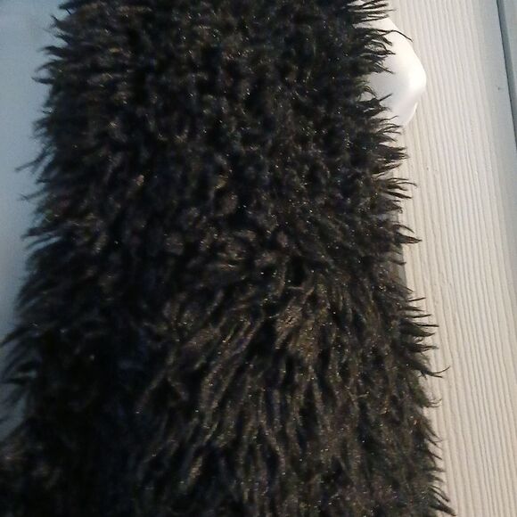 Go Coco  black fuzzy super soft gogo vest  Sz M EUC - Picture 4 of 9